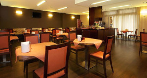 Alberghi Legnano buffet colazione